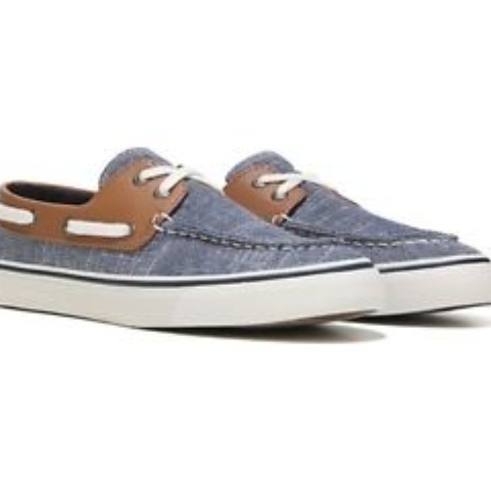 Sperry Biscayne Boat Shoe. 6.5